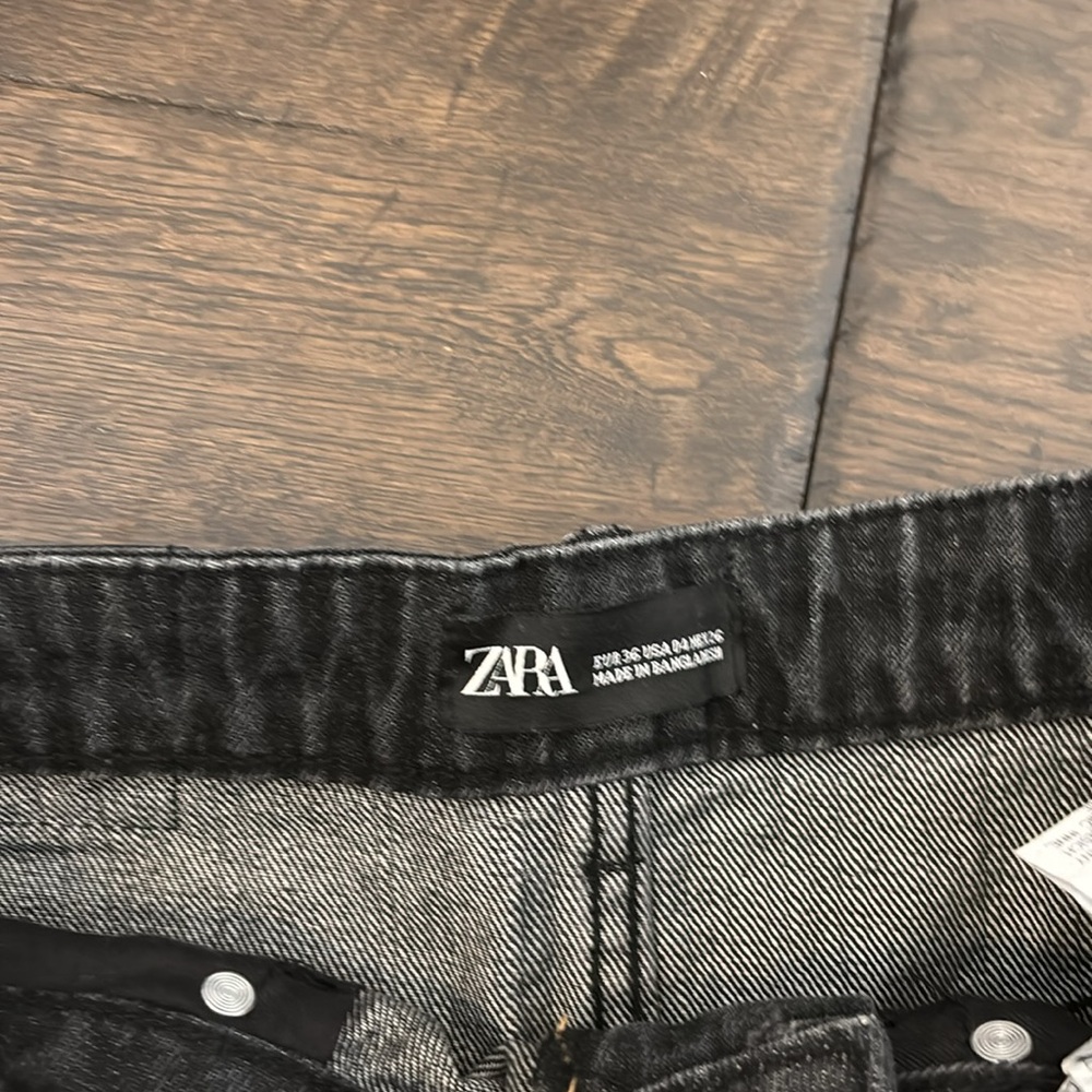 ZARA Shorts - Picture 3 of 3